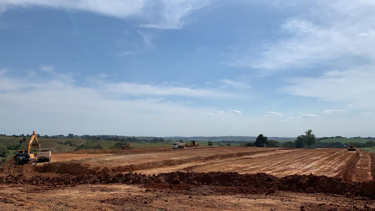 Trabalho de terraplenagem 5